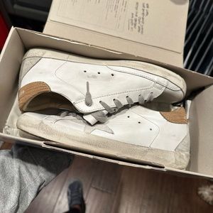 Golden Goose Superstar. Size 37.